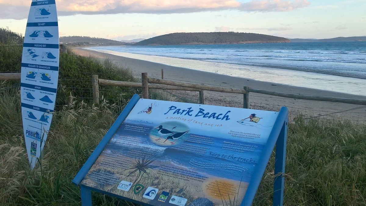 Dodges Ferry Apartment | Peaceful beach retreat, close to cafe, bakery, bistro, shop & only 30 min Hobart