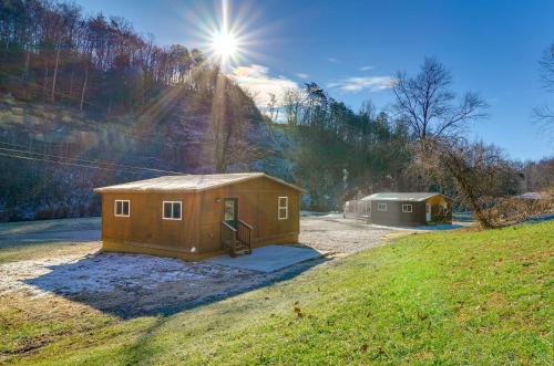 Beattyville House | Peaceful Beattyville Cabin Near Red River Gorge!