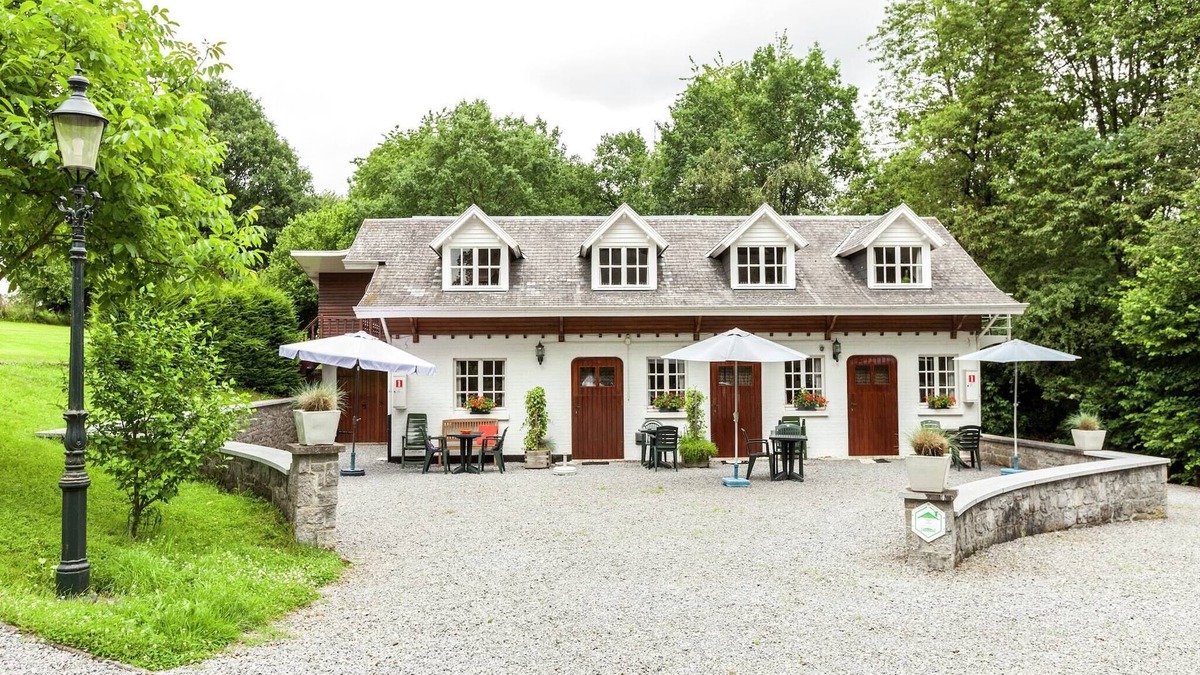 Durbuy Apartment | Peaceful Bohon Apartment