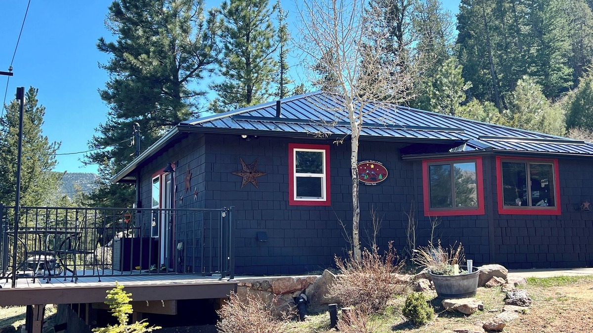 Estes Park Cabin | Peaceful Cabin, Completely Remodeled, Spectacular Views, Excellent Location