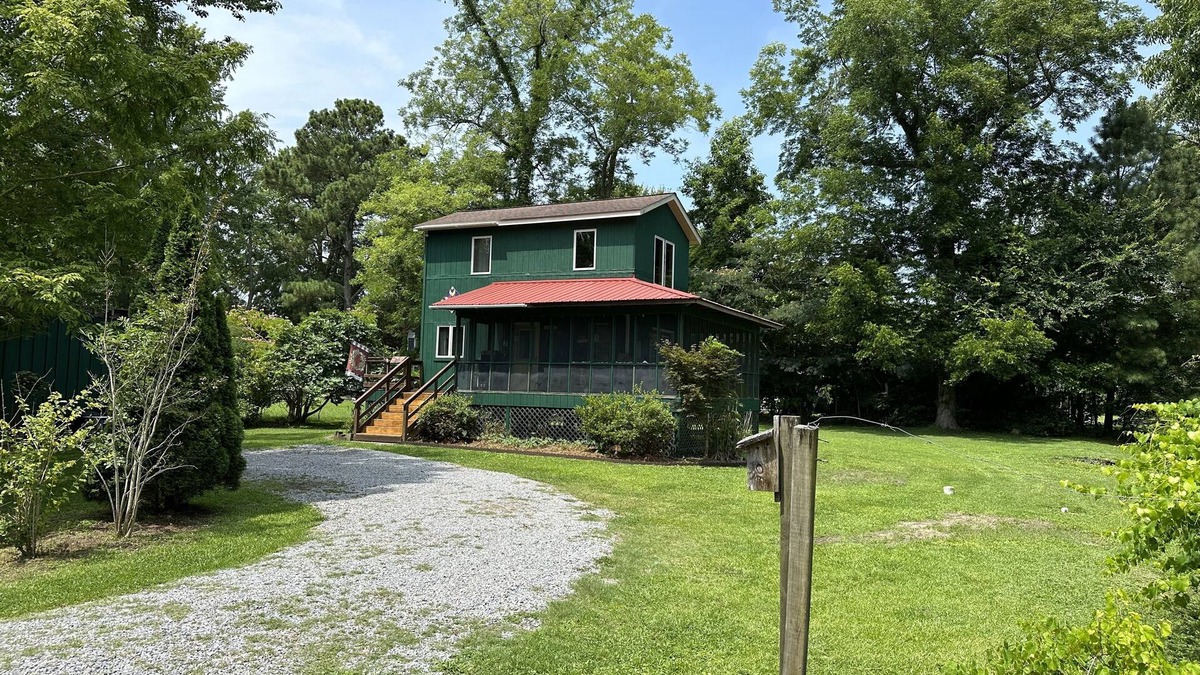 Stonewall Cabin | Peaceful Cabin near Bay River nPet-friendly!
