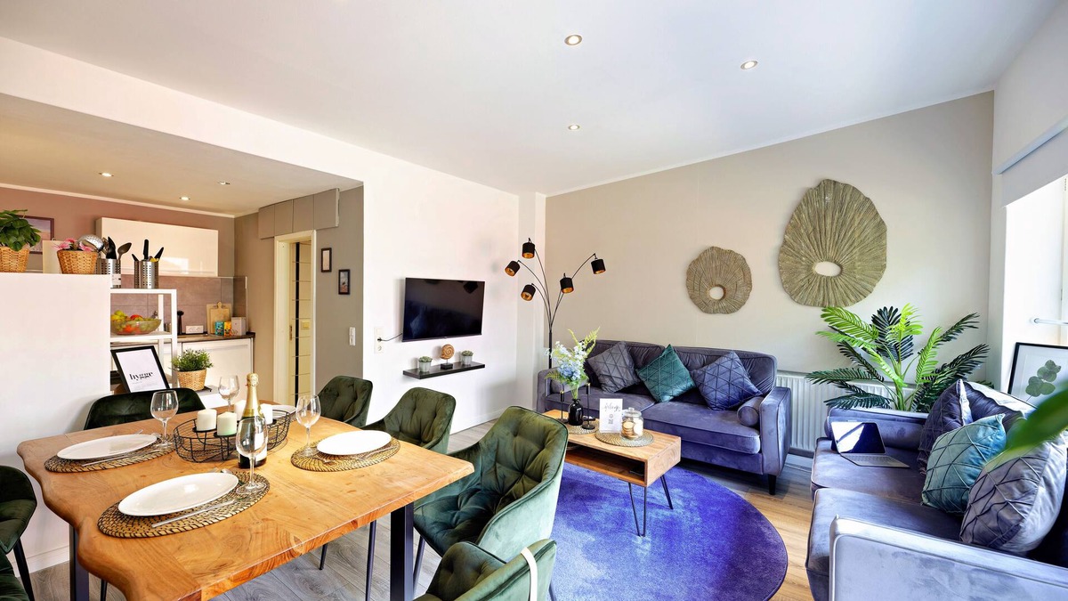 Altona-Nord Apartment | Peaceful City Garden Apartment