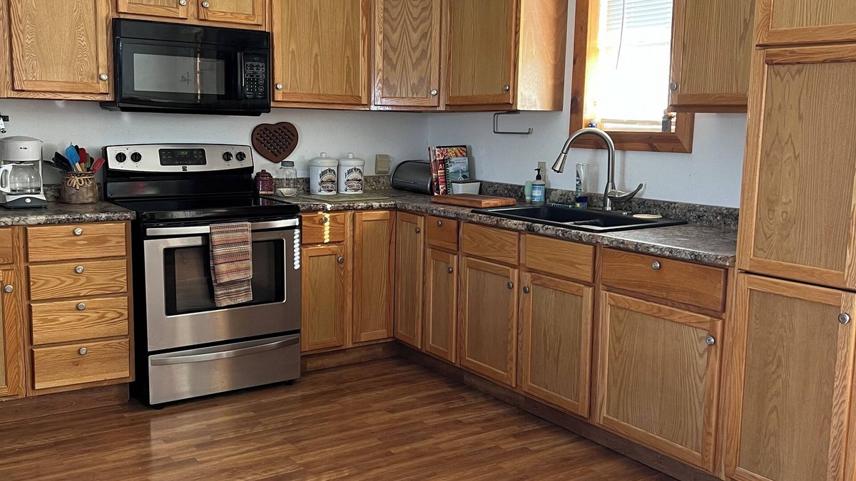 Marsland House | Peaceful, comfortable cabin with attached garage and all the amenities.