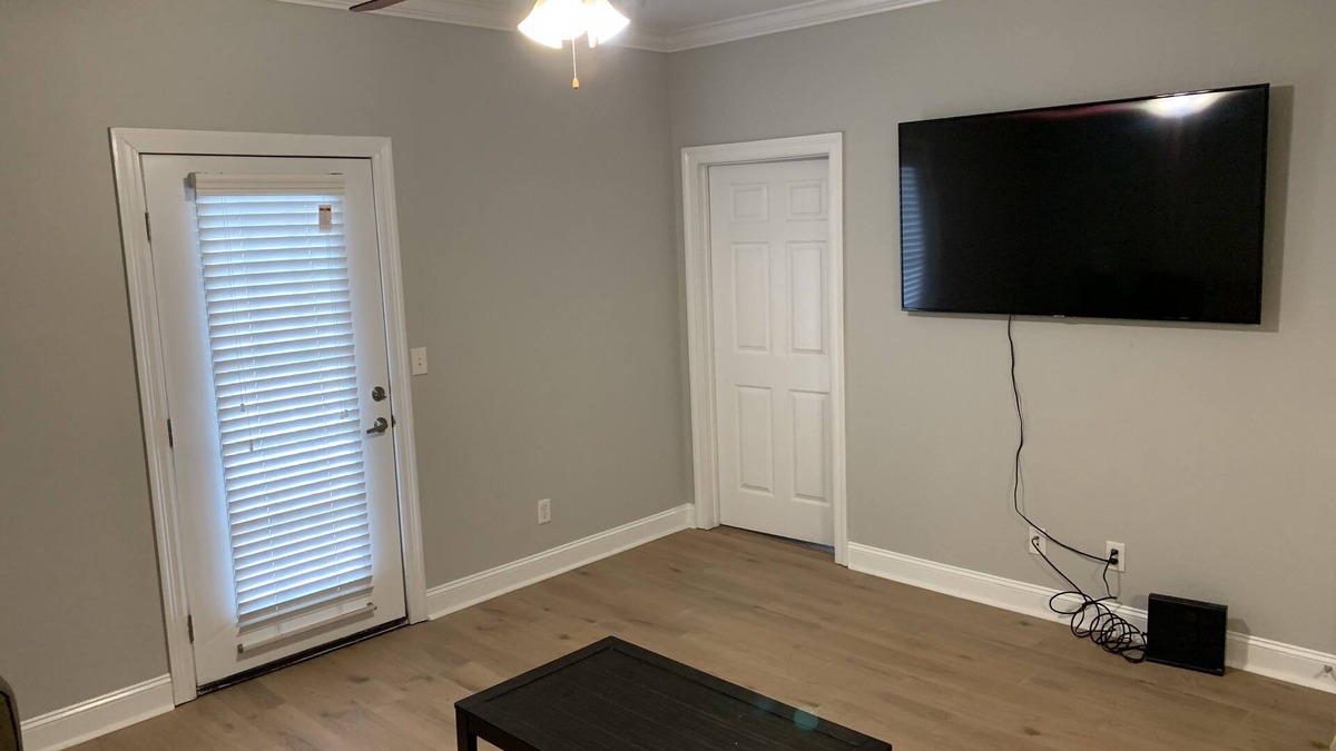 Tuscaloosa Condo | Peaceful Condo in Tuscaloosa