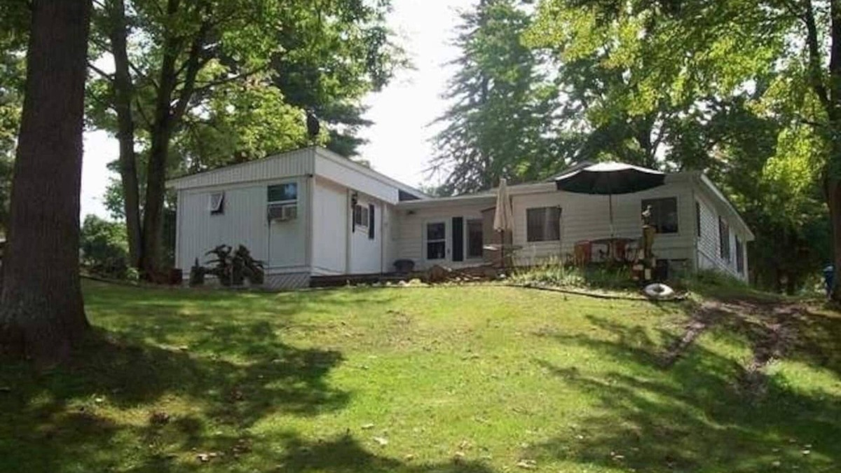Hope House | Peaceful Cottage near Rivers & State land for FUN