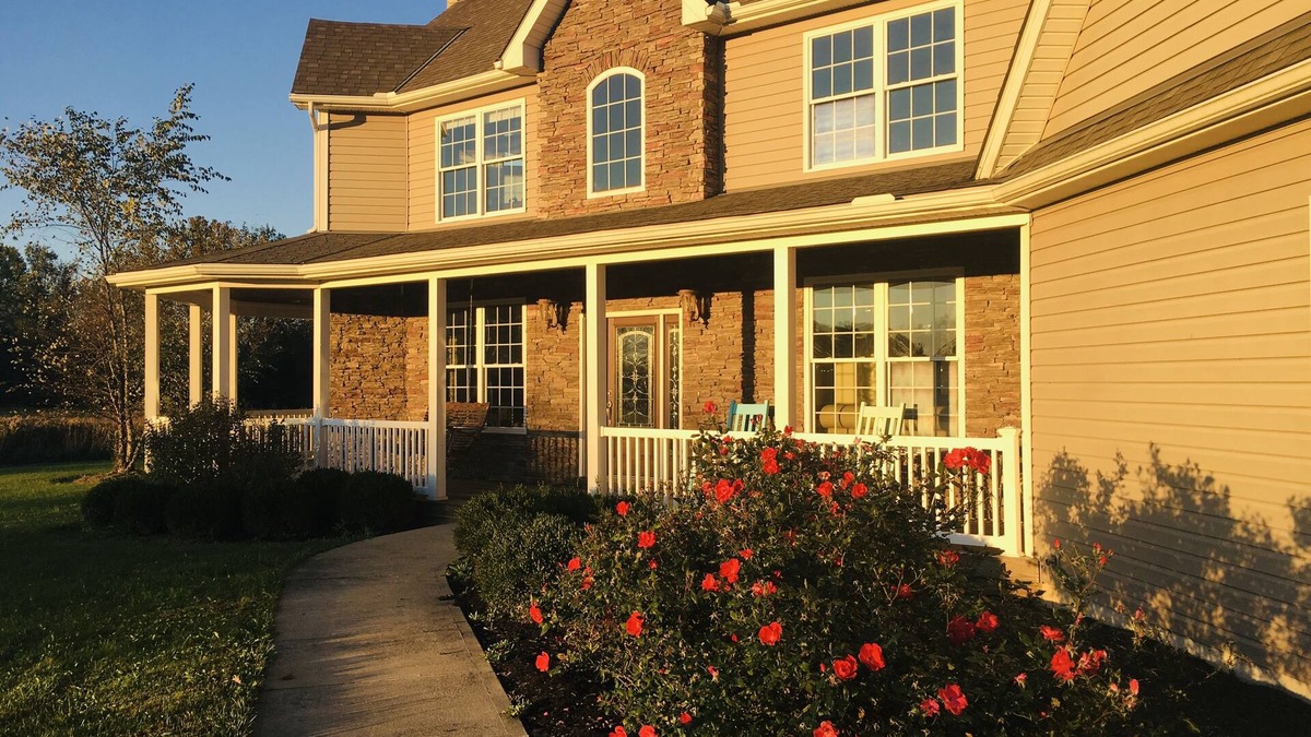 Sardinia House | Peaceful Country Retreat 20 acres Private Pond