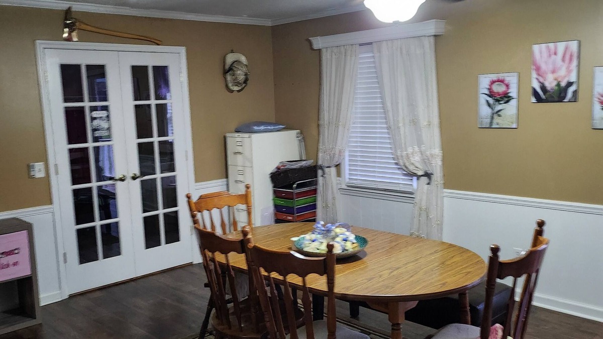 Tifton House | Peaceful Duck Pond close to I75