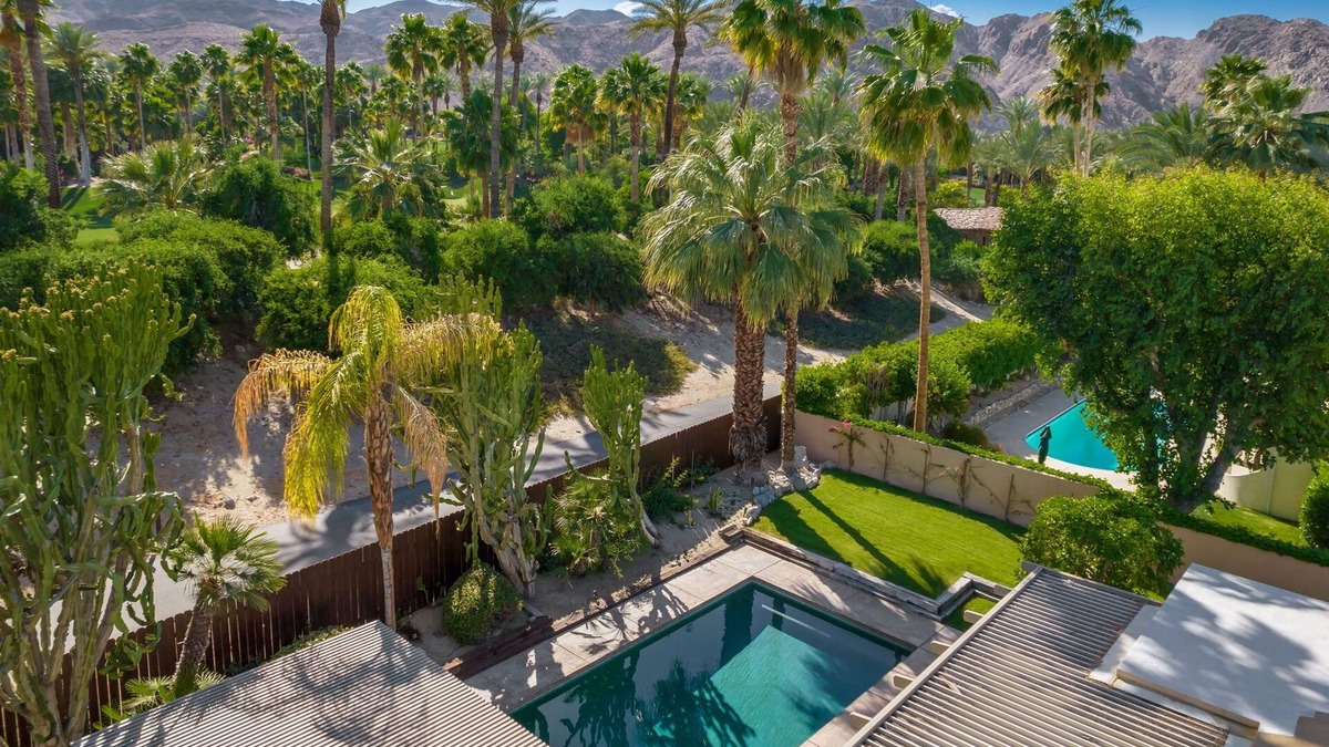 Magnesia Falls Cove House | PEACEFUL EASY FEELING - Private Pool & Mountain Views - 28 Day Minimum Stay