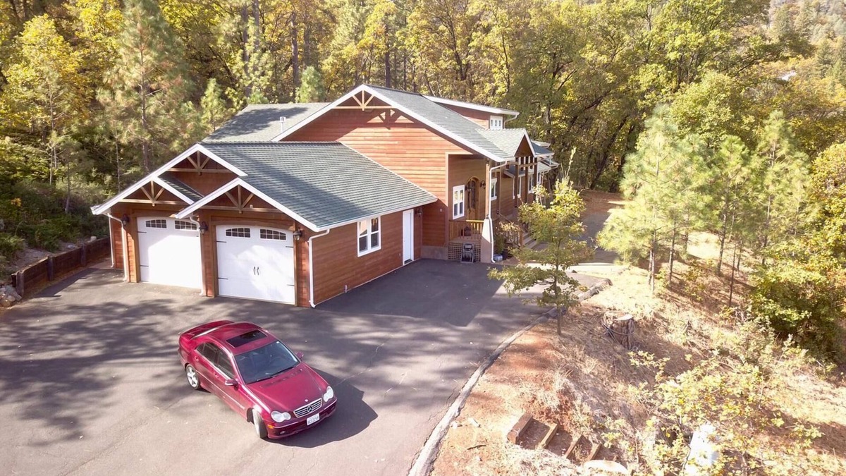 Forest Meadows House | Peaceful Elegace in the Forest