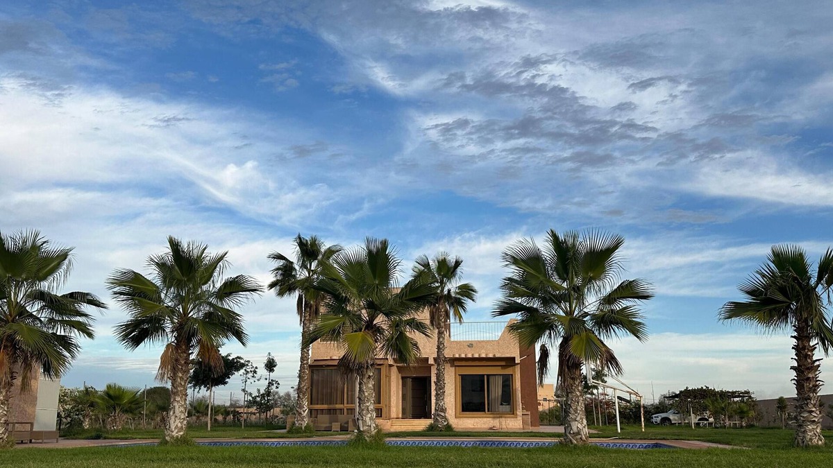 Eddir Villa | Peaceful Family Villa : Pool Farm Mountain View