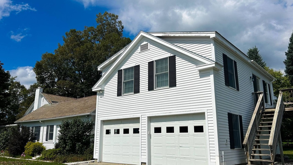 Manchester Center Apartment | Peaceful farm stay with mountain views, sunny patio, & firepit - near skiing