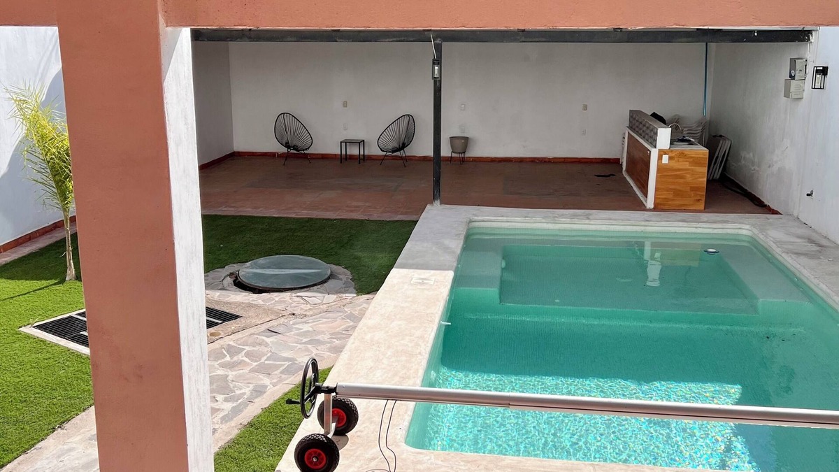 San Isidro Mazatepec House | Peaceful Getaway with Heated Pool and Private Studio Near GDL with WiFi, AC