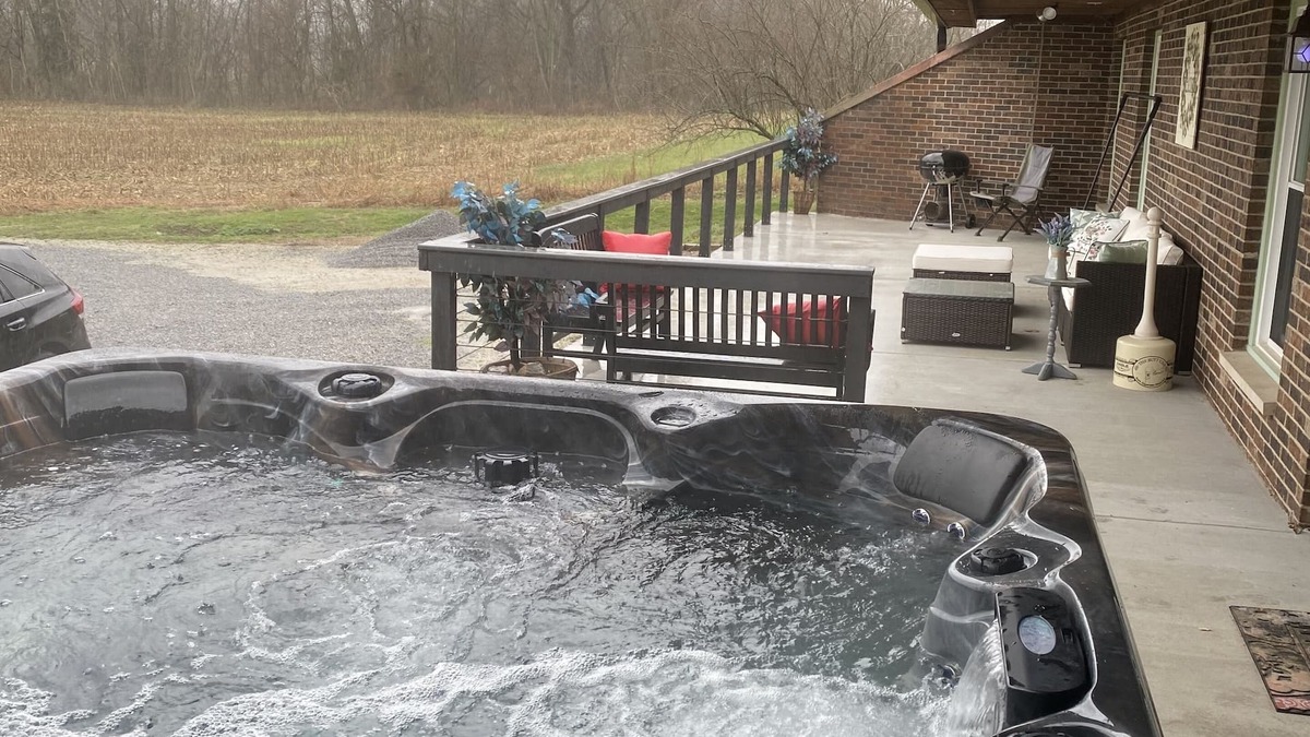 Vevay House | Peaceful getaway centrally located just min. from Madison and Belterra casino.