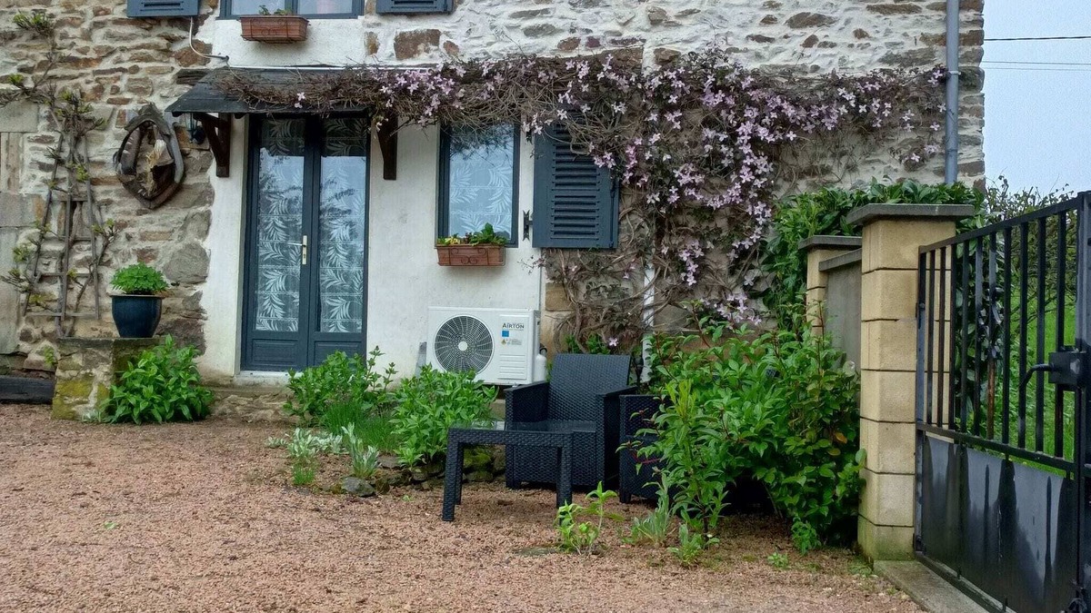 Teilhet House | Peaceful Getaway in Teilhet