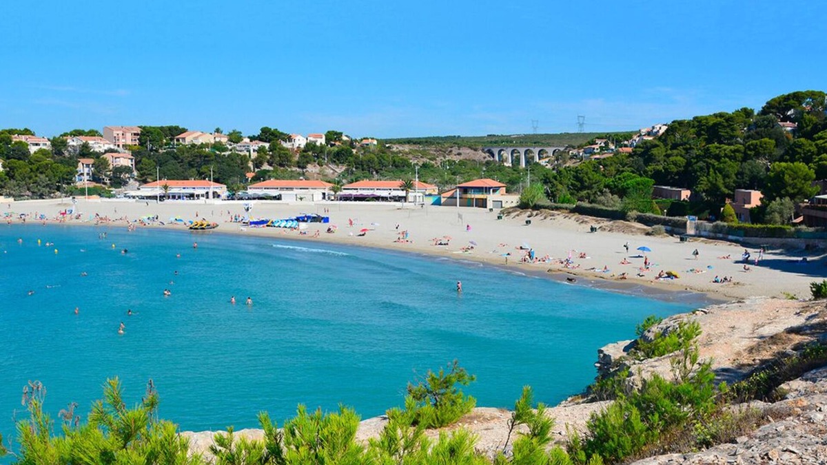 Sausset-les-Pins House | Peaceful haven with jacuzzi 500 metres from the sea