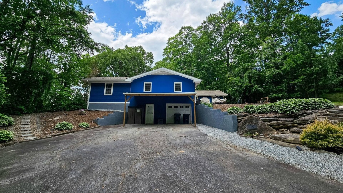 Hendersonville House | Peaceful Hendersonville home with porch, WiFi, fire pit and Keurig!