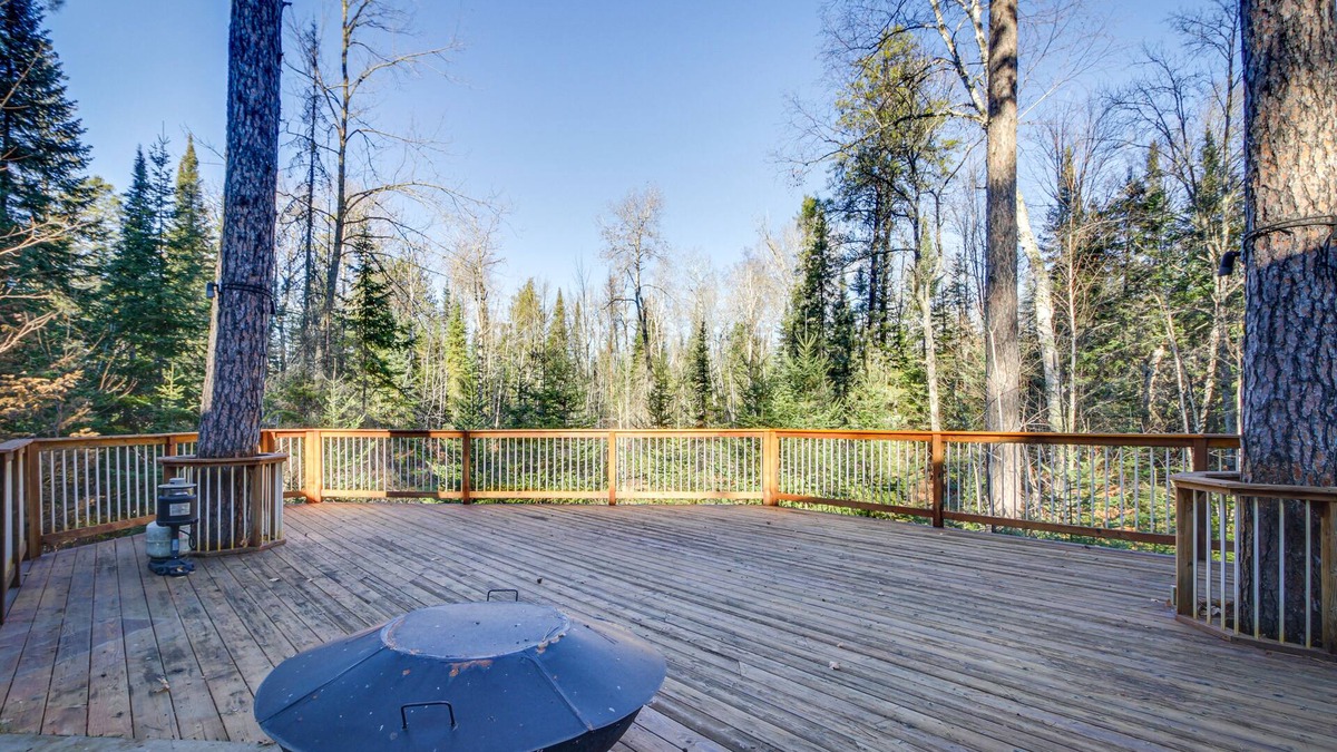 Hibbing House | Peaceful Hibbing Getaway: Heated Floors, Fire Pit!