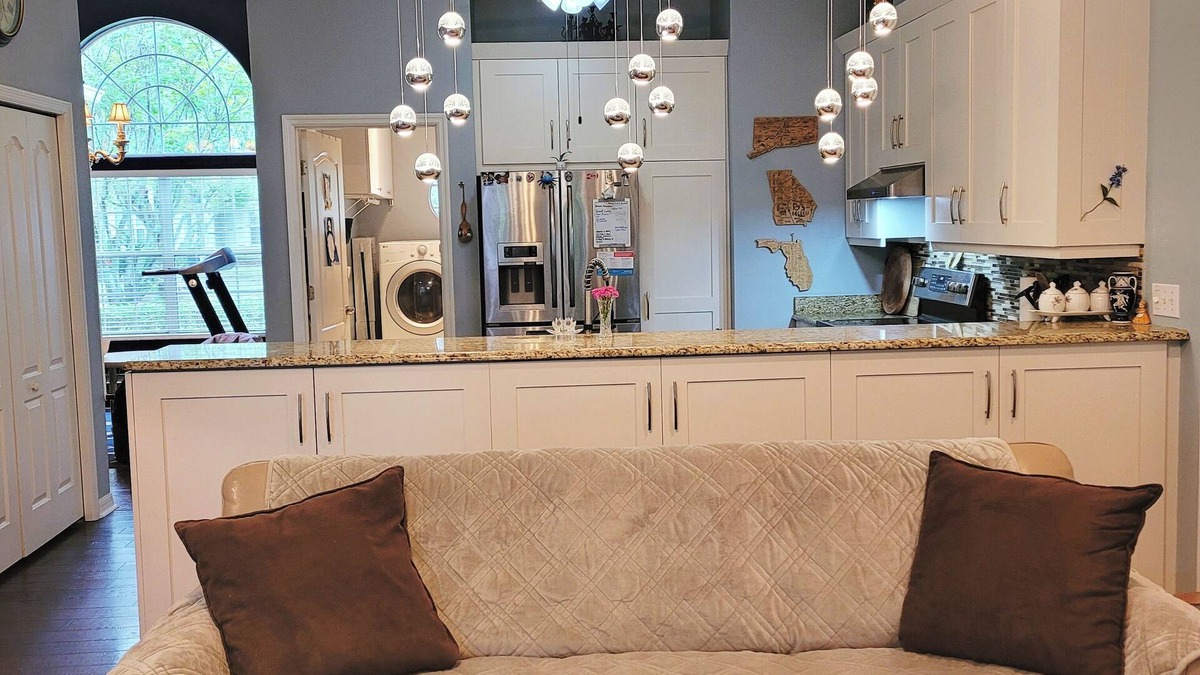 Gainesville House | Peaceful Hideaway in vibrant college town nPrivacy, treehouse, gazebo