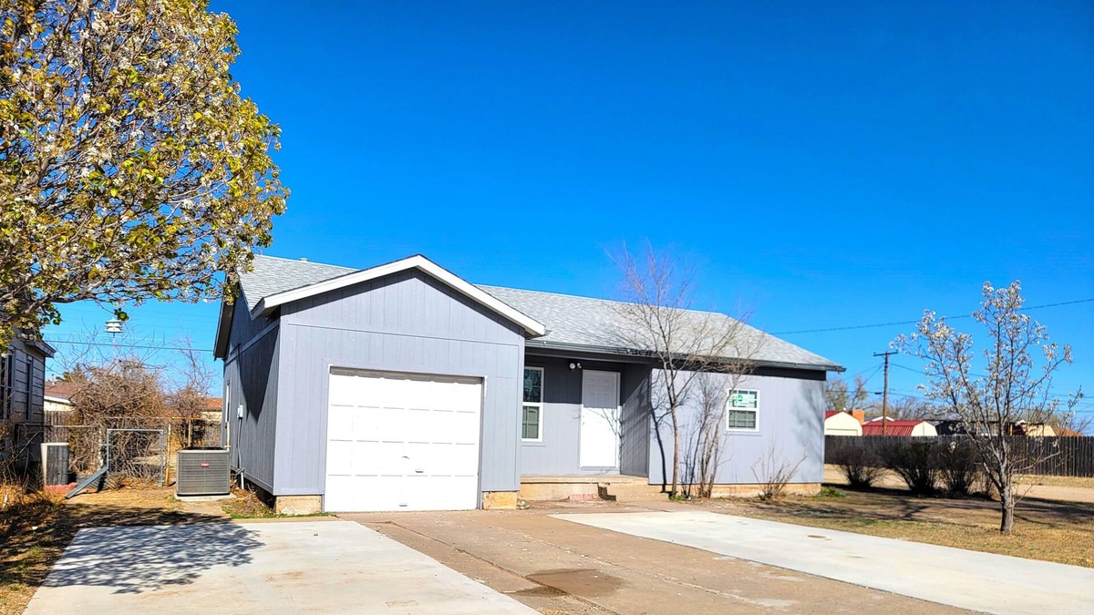 Pampa House | Peaceful Home with King Bed