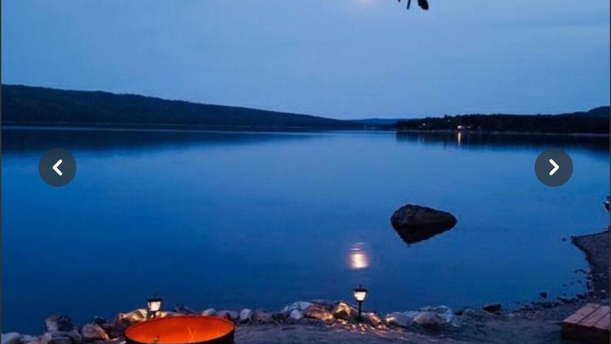 Terra Nova Cabin | Peaceful lake front space were nature is at you door step.