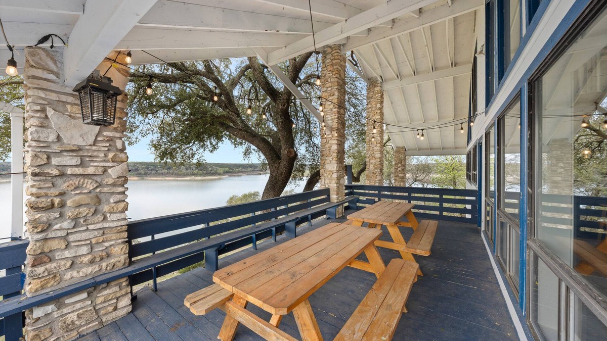 Leon Junction House | Peaceful Lake Front Home Sleeps 12