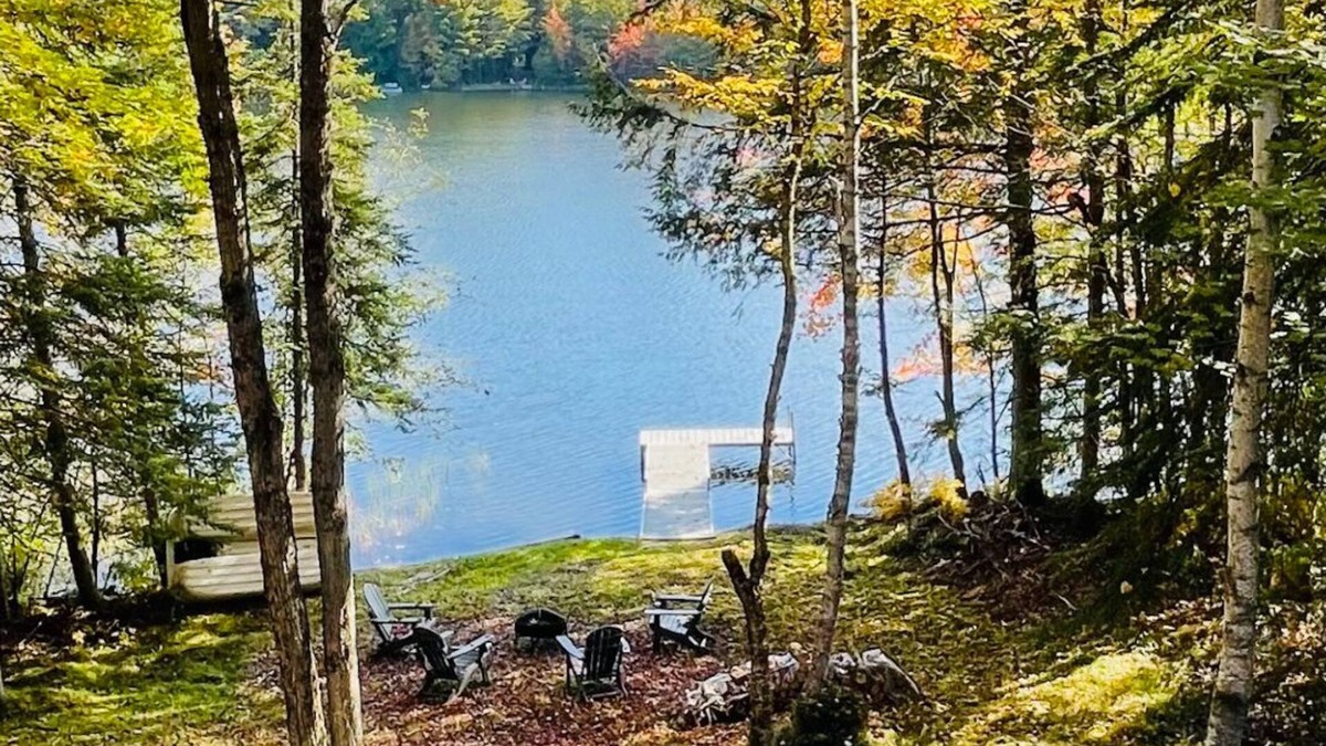 Bath Ski Chalet | Peaceful Lakefront Chalet