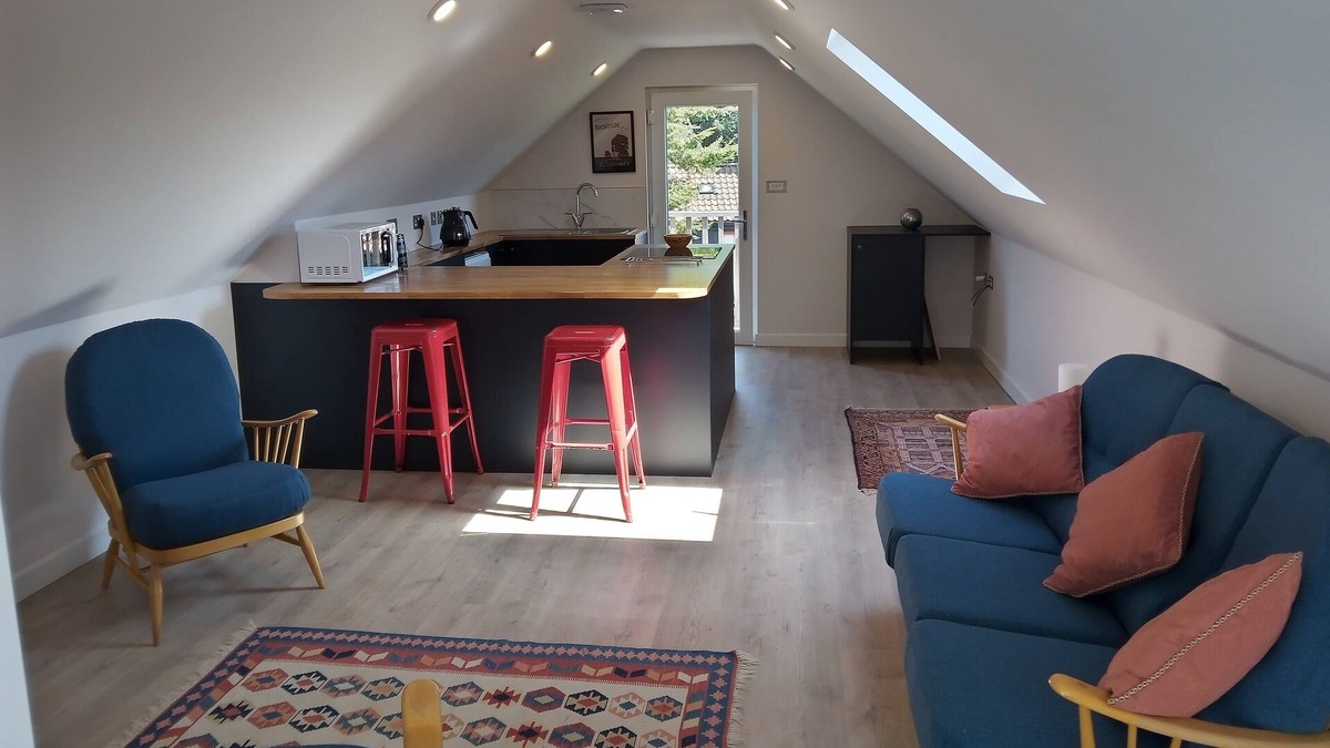 Norwich Apartment | Peaceful Loft Retreat