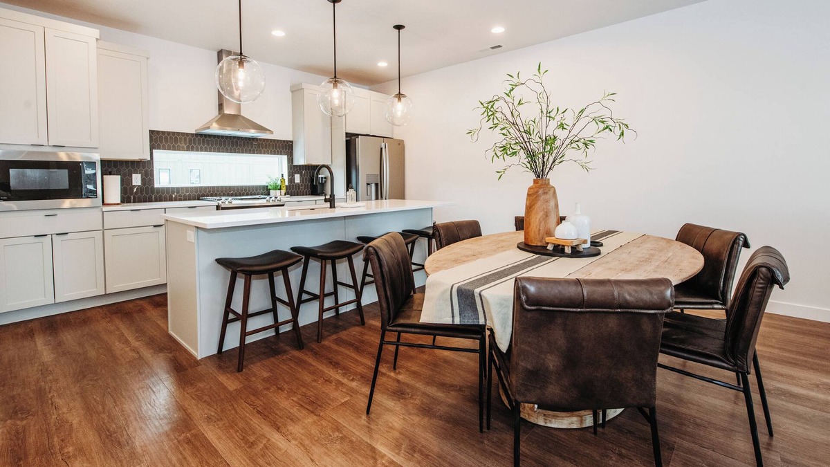 Mountain Green House | Peaceful Mtn Escape - Hot Tub, Pool, Family Fun - Townhome in Mountain Green