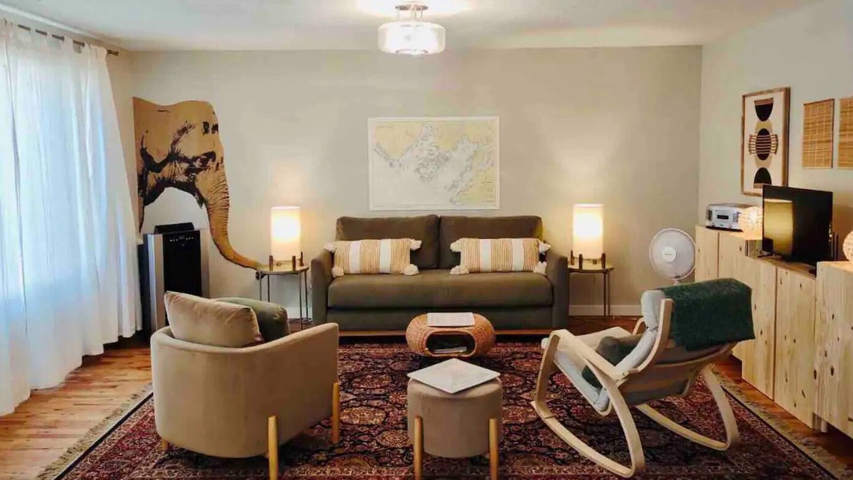 Brentwood-Darlington House | Peaceful, newly renovated home away from home