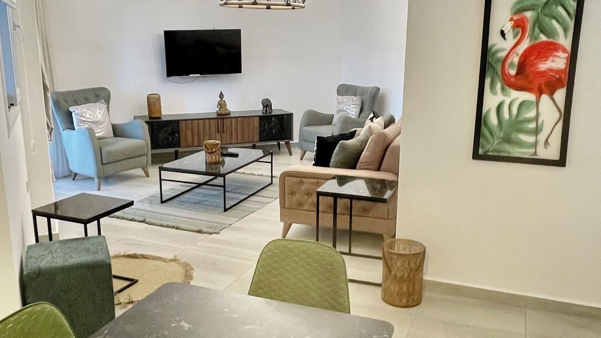 Bafra Apartment | Peaceful Oasis by the Beach