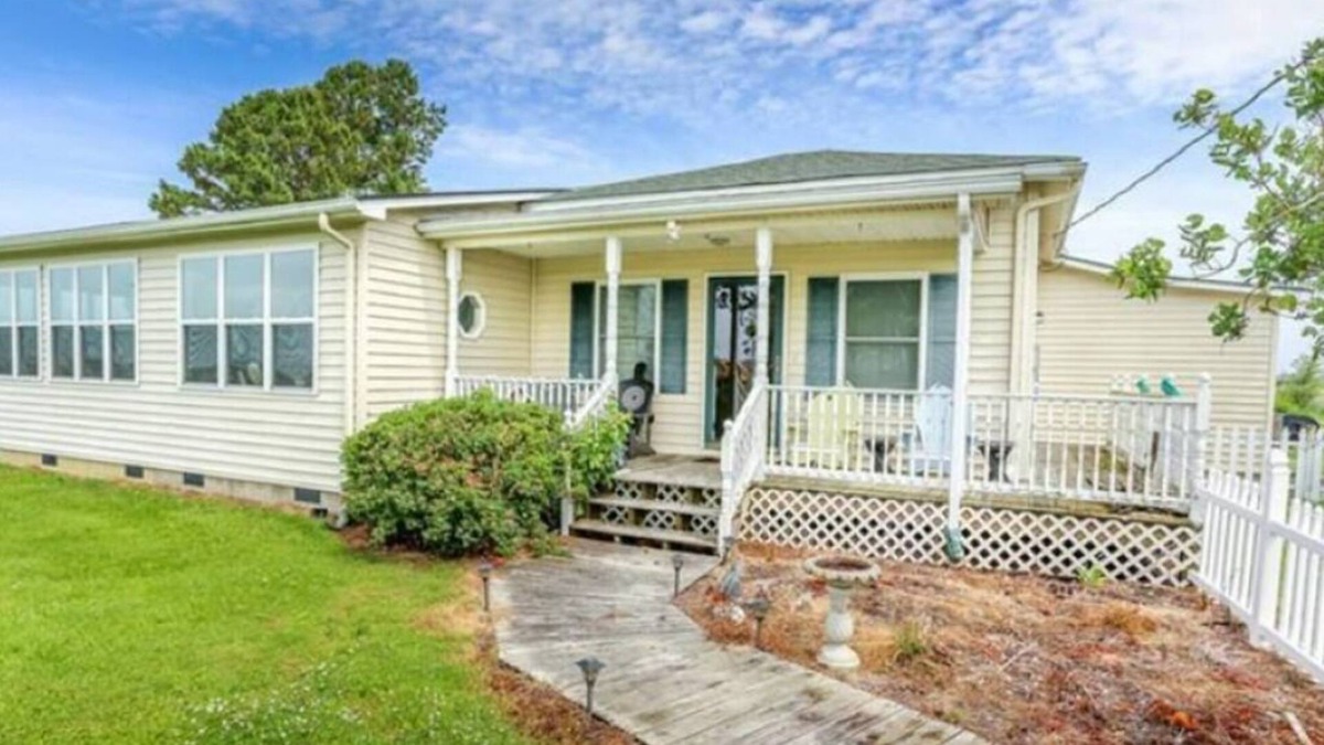 Hertford House | Peaceful on the Albermarle Sound