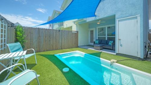 Corpus Christi House | Peaceful Paradise Private Pool Balcony Views 5 Mins to Whitecap Beach