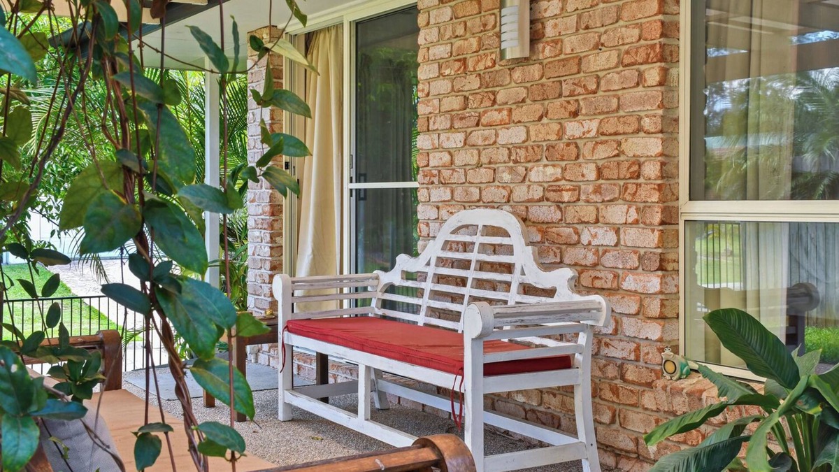Mountain Creek House | Peaceful, Pet Friendly Home
