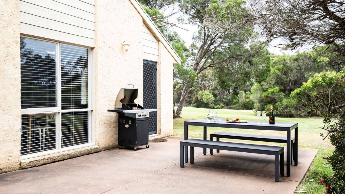 Bellbrae Cottage | Peaceful Pet Friendly Escape at Bells Beach Cottages