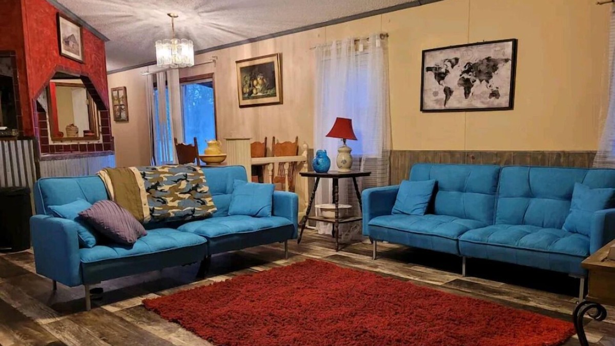 Bentley House | PEACEFUL PINES A Place to relax and get away from Life's Hustle and bustle