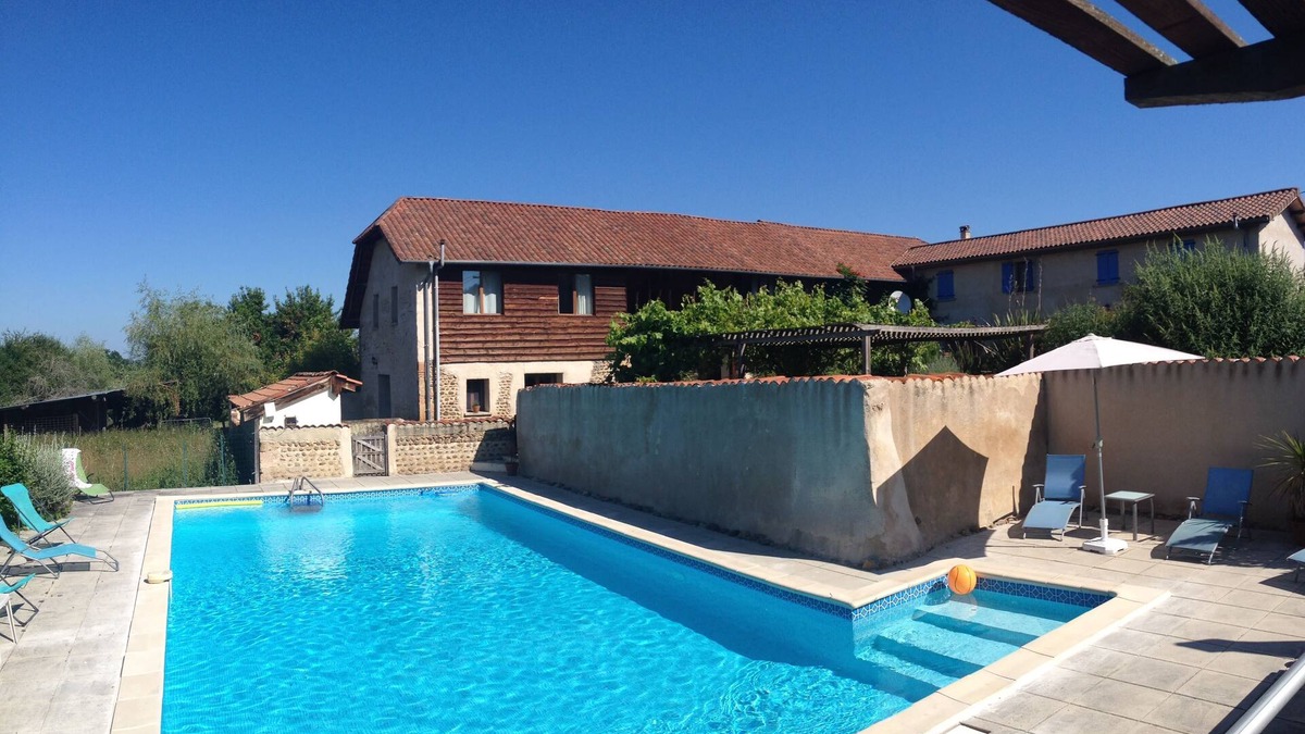 Thuy Other | Peaceful private base in Pyrenees, large pool, perfect for outdoor enthusiasts