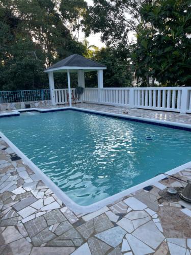 IronShore Estates House | Peaceful Private Home With Exclusive Swimming Pool