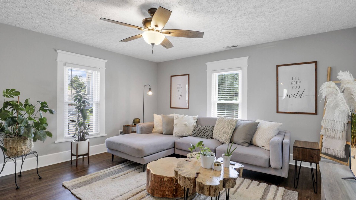 Baltimore House | Peaceful + Private Home | Full Kitchen | Sleeps 4