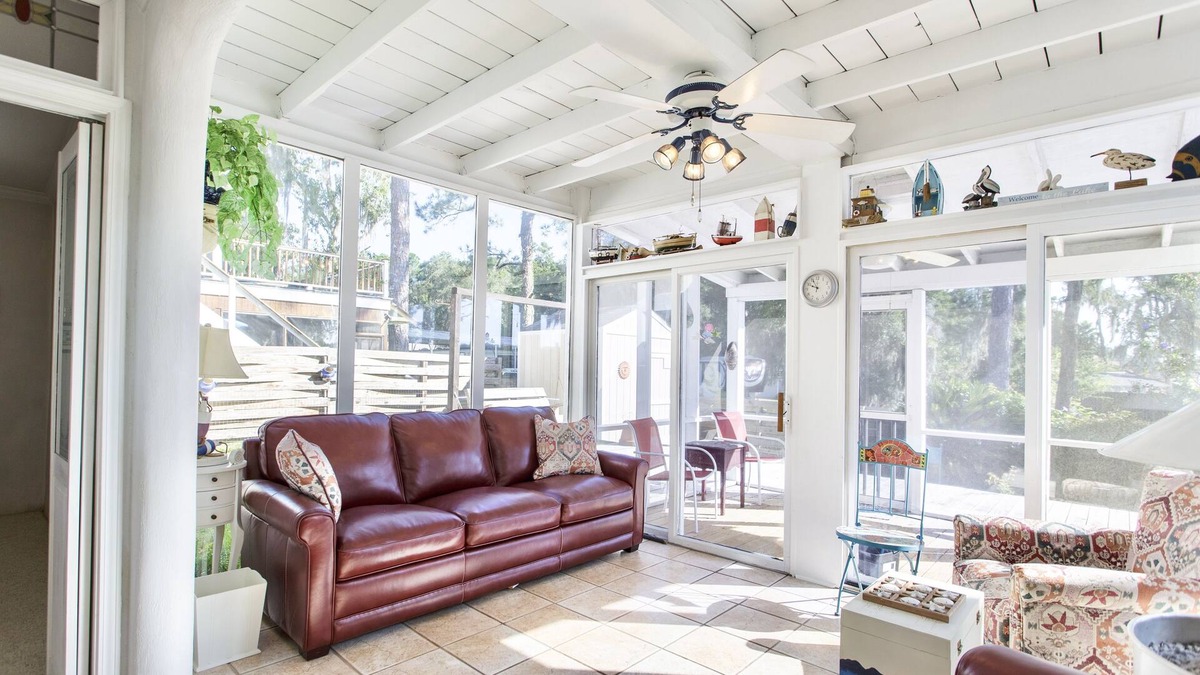 Lake Park House | Peaceful Private Lake View Retreat Near Valdosta!