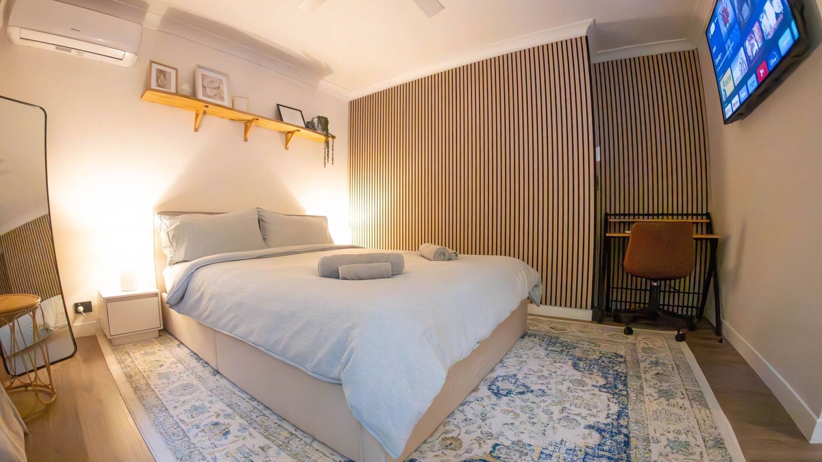 Shailer Park Apartment | Peaceful Private Studio in a convenient location