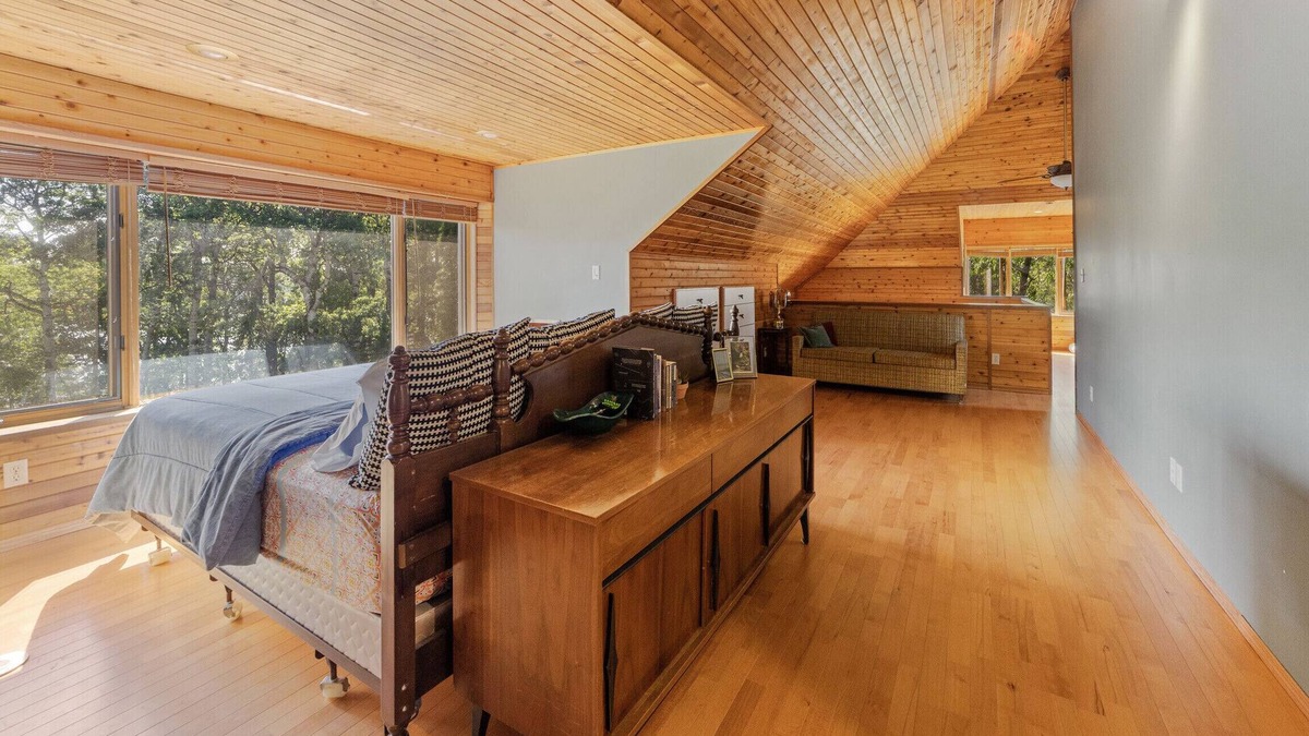 Ferintosh Cabin | Peaceful rural lakeside retreat