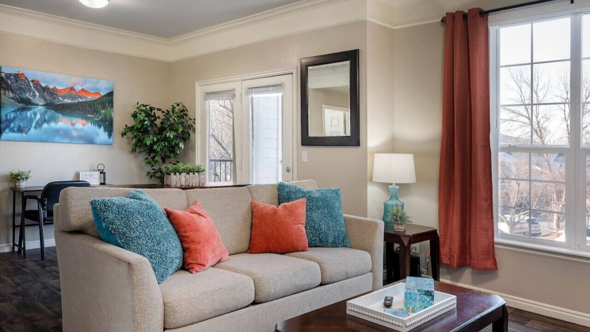 Midvale Apartment | Peaceful Retreat*Close to SKIING*Hot tub*Gym