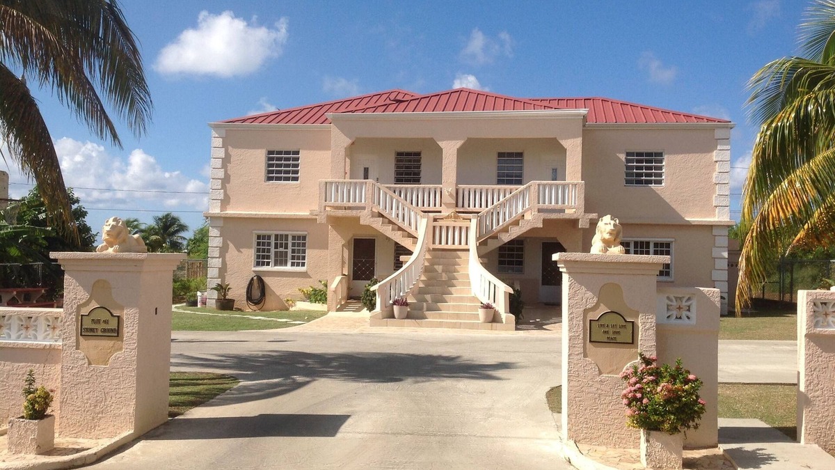 Hannah's Rest Apartment | Peaceful retreat located in Stoney Ground, minutes from Historic Frederiksted.