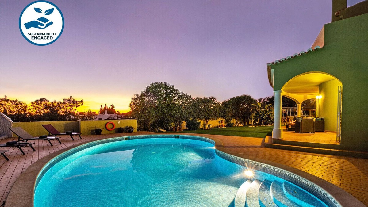 Mato Serrao Villa | Peaceful retreat w/heatable pool & garden