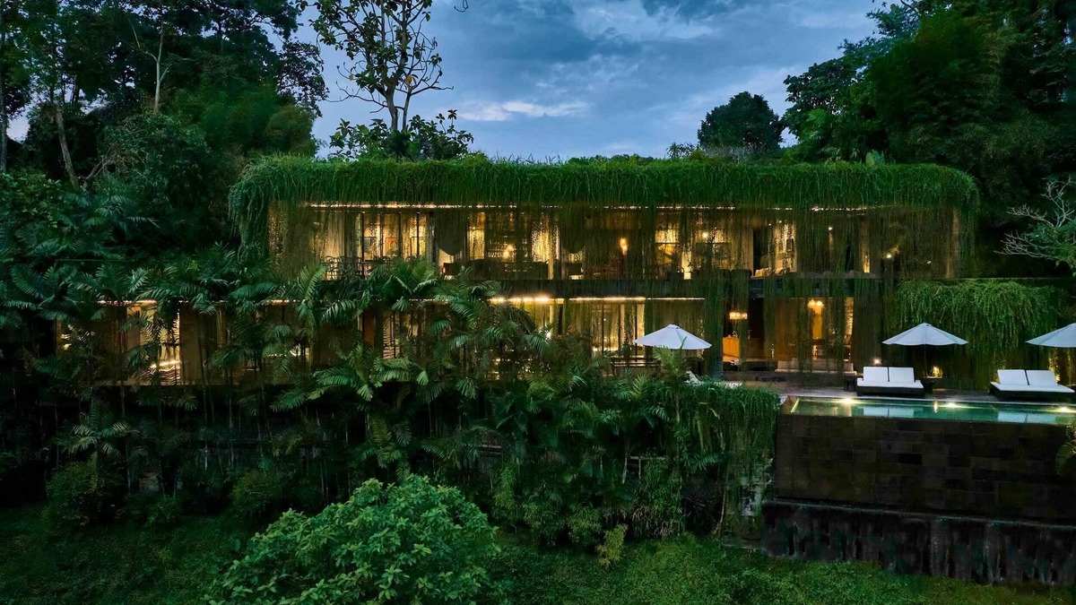 Buwit Villa | Peaceful river and jungle views, 6 bedrooms, close to beaches.