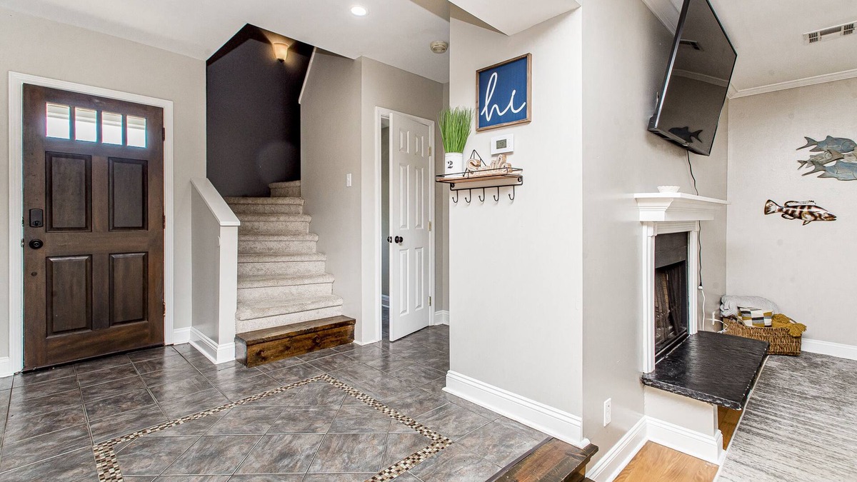 Madisonville Condo | Peaceful River Living