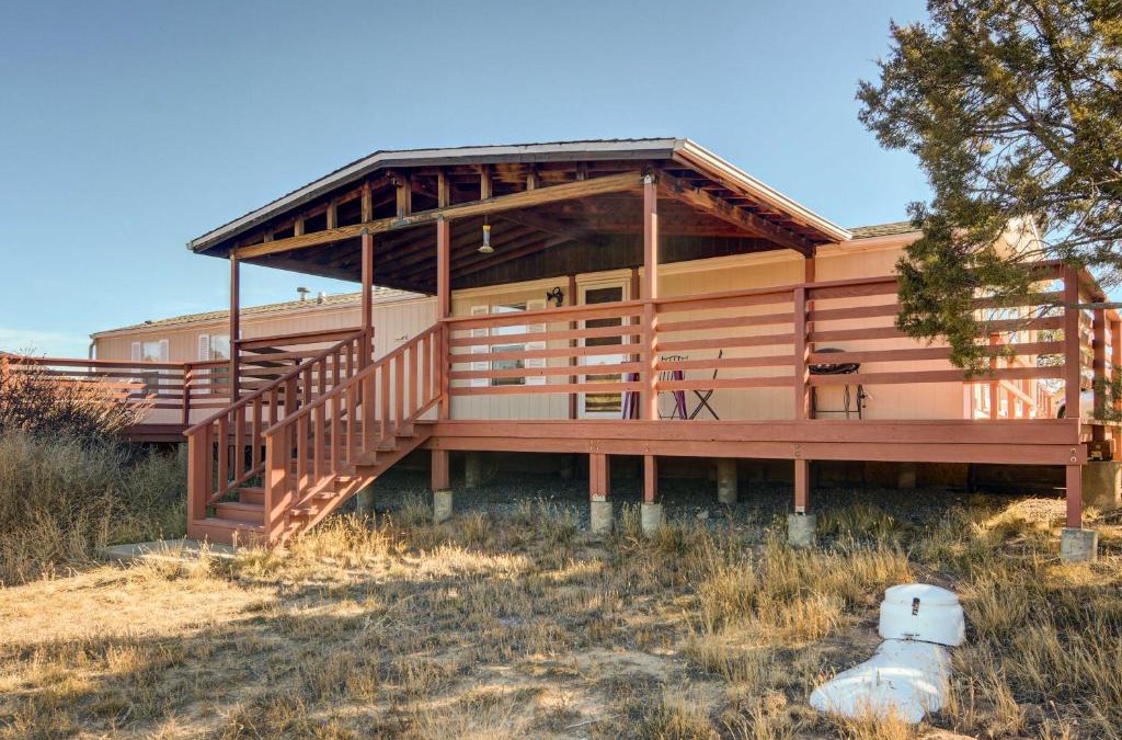 Sandia Park House | Peaceful Sandia Park Retreat with Deck and Views!
