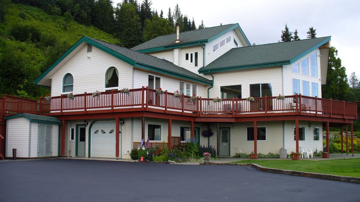 Homer Apartment | Peaceful Setting With Therapeutic Views Of Kachemak Bay And Surrounding Glaciers