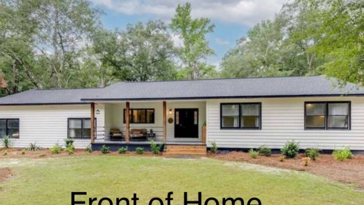Rincon House | Peaceful, Southern Getaway with Spa on 2 acres near Savannah