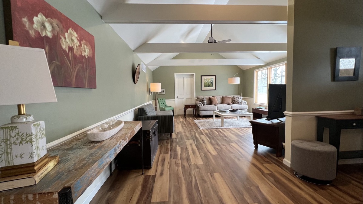 Ephraim House | PEACEFUL, SPACIOUS, AND ROMANTIC - your Door County home away from home!